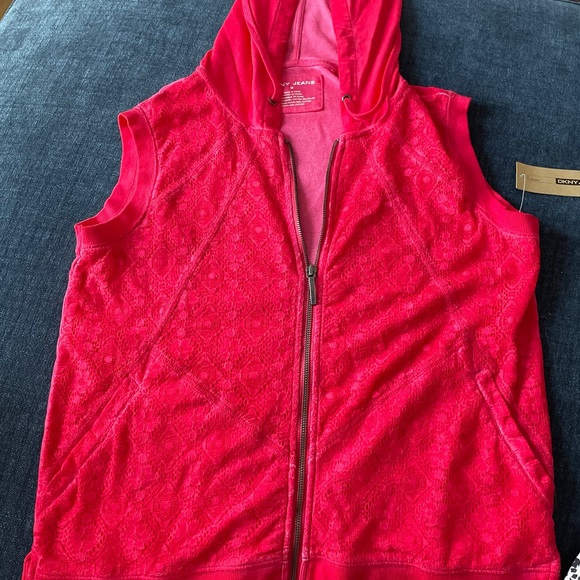 NWT - DKNY Jeans pink vest with hoodie - Picture 6 of 6